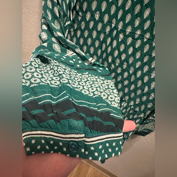 Green Dress - Picture 6 of 6